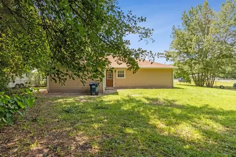 423 South Boulevard Macclenny FL 32063