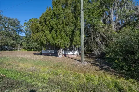 464135 State Road 200 Yulee FL 32097
