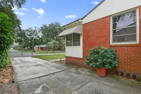 2862 Seville Court Jacksonville FL 32207