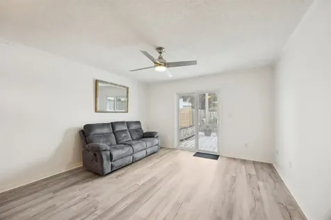 2784 B W 5th Street Fernandina Beach FL 32034