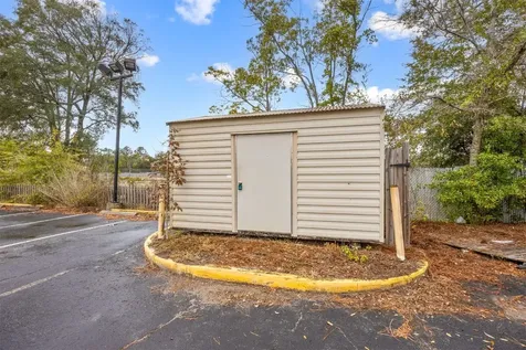 463185 State Road 200 Yulee FL 32097