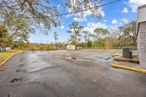 463185 State Road 200 Yulee FL 32097