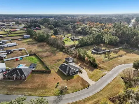 53072 Clear Lake Drive Callahan FL 32011