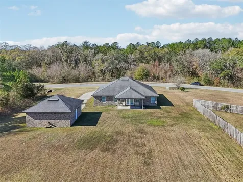 53072 Clear Lake Drive Callahan FL 32011