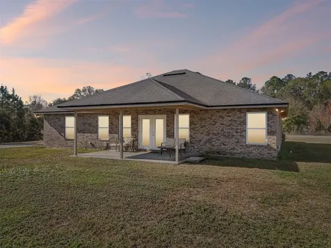 53072 Clear Lake Drive Callahan FL 32011