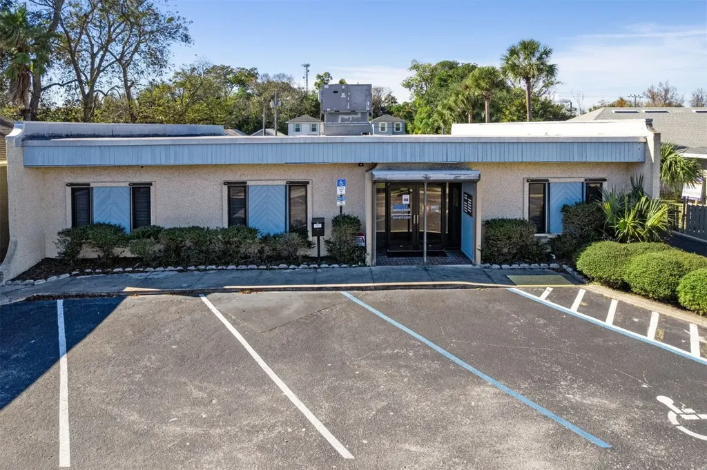 911 S 8th Street Fernandina Beach FL 32034