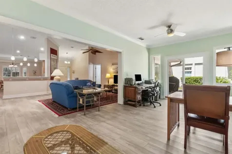 1811 Village Court Fernandina Beach FL 32034