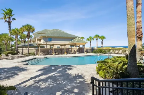 1811 Village Court Fernandina Beach FL 32034