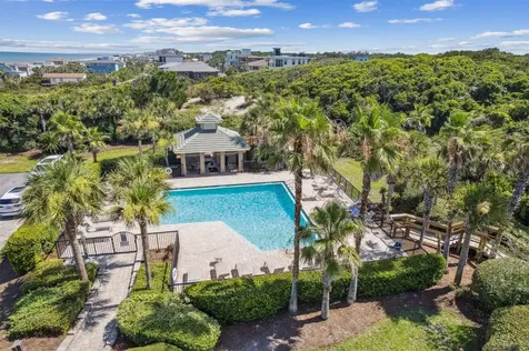 1811 Village Court Fernandina Beach FL 32034
