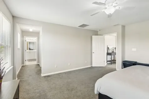 15941 Hutton Lane Jacksonville FL 32218