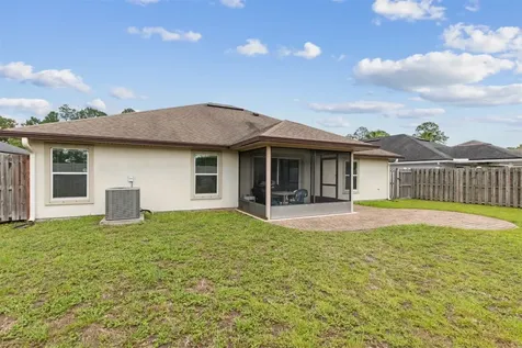 86155 Vegas Boulevard Yulee FL 32097