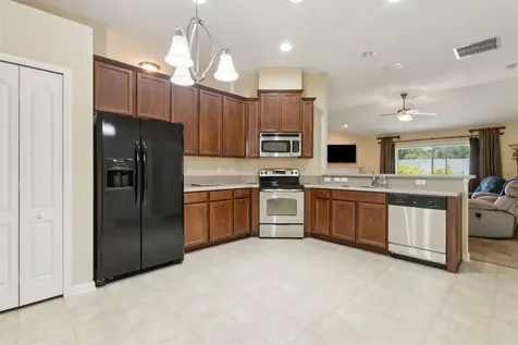 86155 Vegas Boulevard Yulee FL 32097