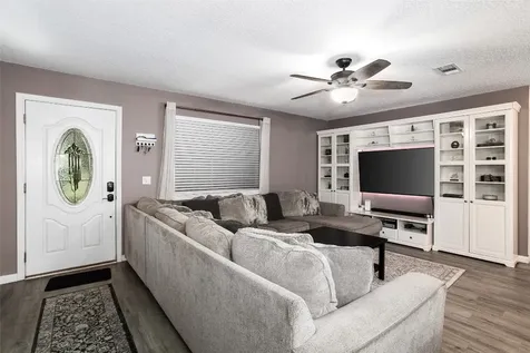 7086 Woodlawn Road Macclenny FL 32063