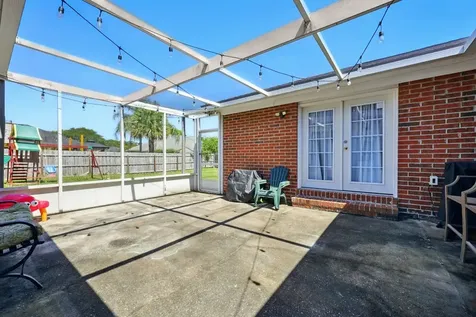 1618 Beverly Bay Court Jacksonville FL 32225