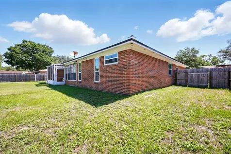 1618 Beverly Bay Court Jacksonville FL 32225