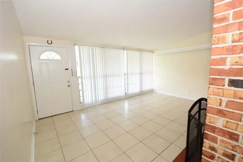 273 Claudia Drive Jacksonville FL 32218