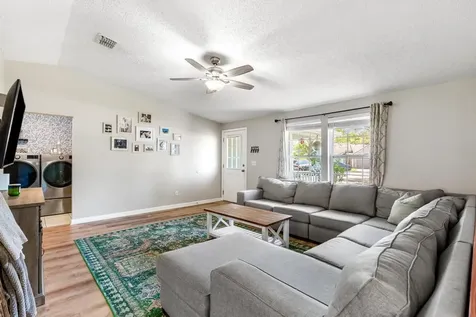 3211 Southwell Court Jacksonville FL 32225