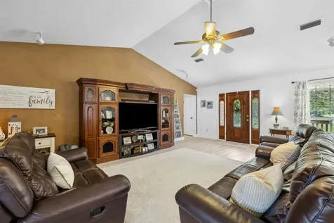6431 Conifer Cove Court Jacksonville FL 32218