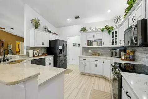 6431 Conifer Cove Court Jacksonville FL 32218
