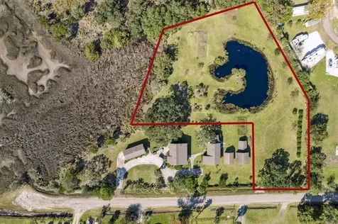 95 W Lawrence Lane Fernandina Beach FL 32034