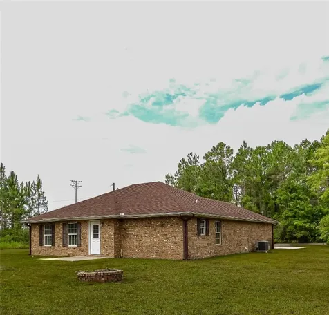 27479 Iowa Street Hilliard FL 32046