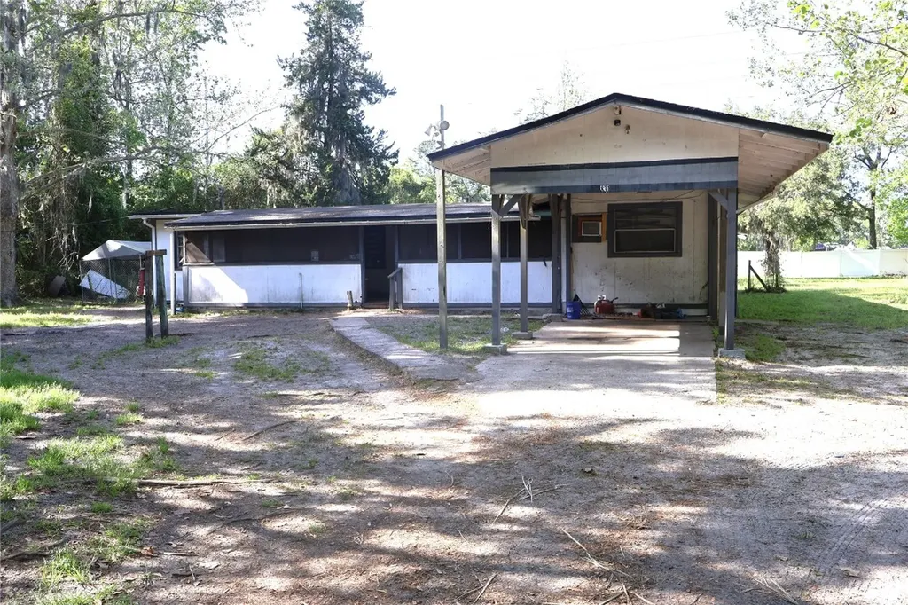 831 Noah Road Jacksonville FL 32218