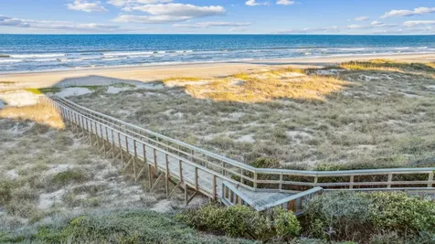 8200 Residence Court Fernandina Beach FL 32034