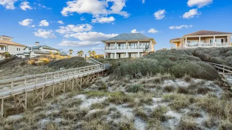 8200 Residence Court Fernandina Beach FL 32034