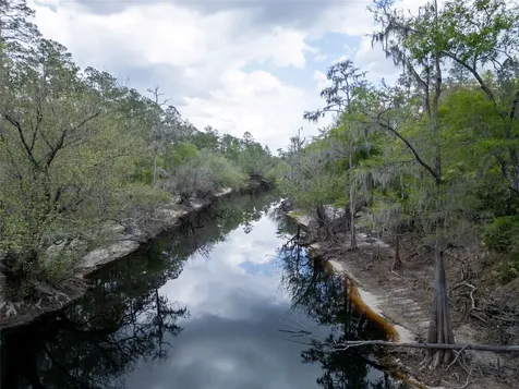 SE 67th Place White Springs FL 32096