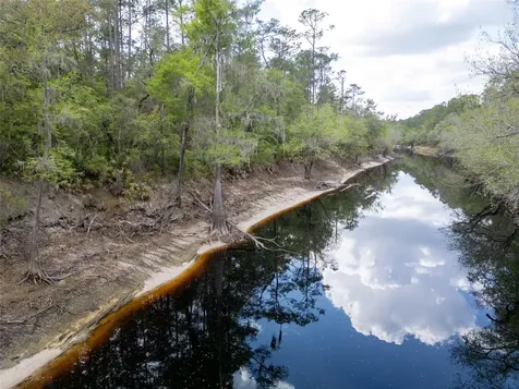 SE 67th Place White Springs FL 32096