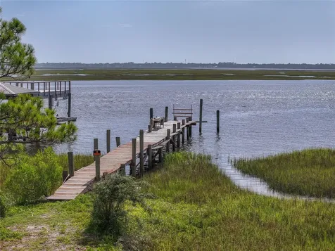 95085 Seymore Lane Fernandina Beach FL 32034