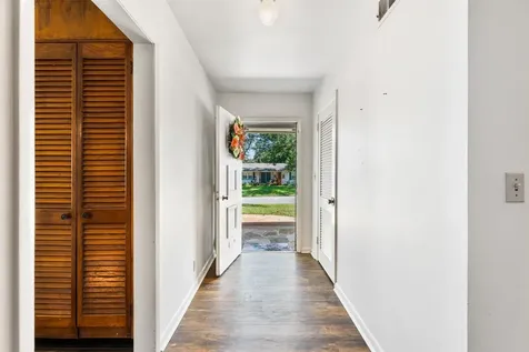 7816 Wildwood Road Jacksonville FL 32211