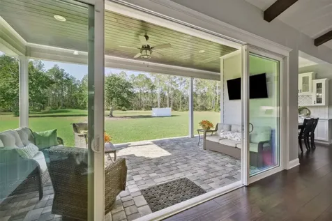 9902 Kings Crossing Drive Jacksonville FL 32219