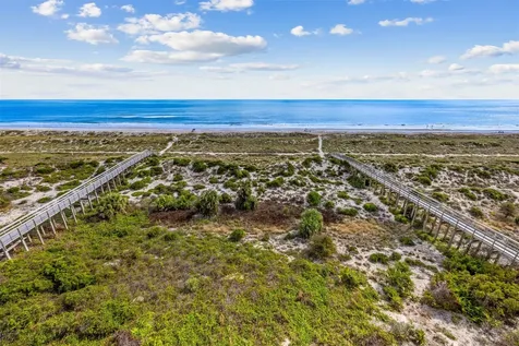 4776 Amelia Island Parkway Fernandina Beach FL 32034