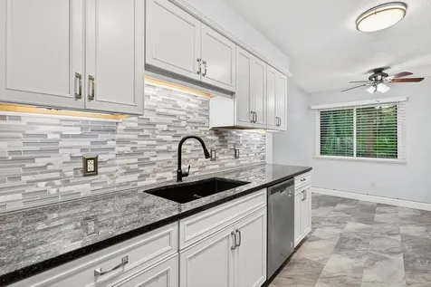 2700 Mizell Avenue Fernandina Beach FL 32034