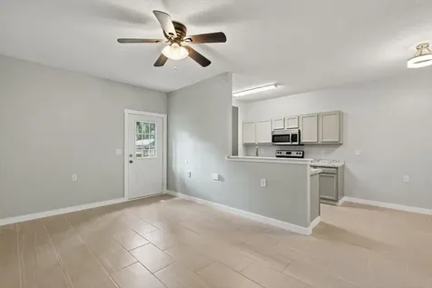 7042 Mills Avenue Jacksonville FL 32211