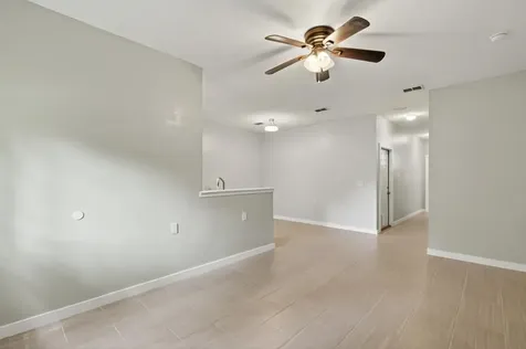 7042 Mills Avenue Jacksonville FL 32211