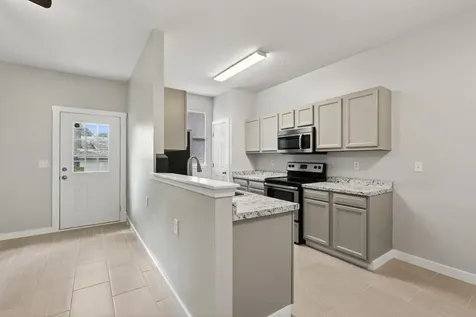 7042 Mills Avenue Jacksonville FL 32211