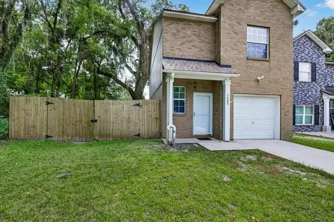 7042 Mills Avenue Jacksonville FL 32211