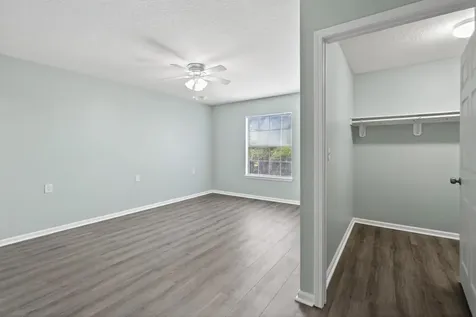 7042 Mills Avenue Jacksonville FL 32211