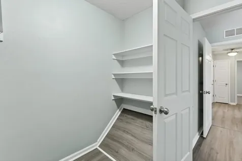 7042 Mills Avenue Jacksonville FL 32211