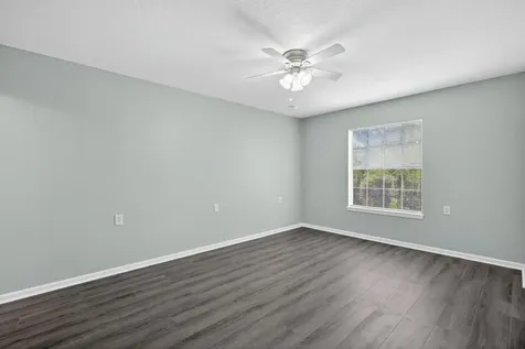 7042 Mills Avenue Jacksonville FL 32211