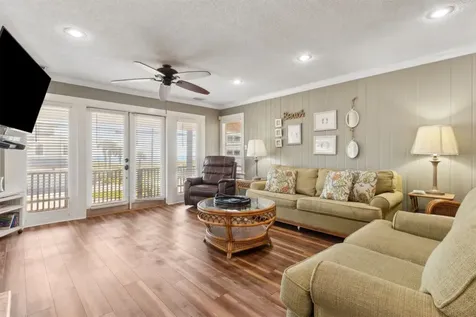 669 S Fletcher Avenue Fernandina Beach FL 32034