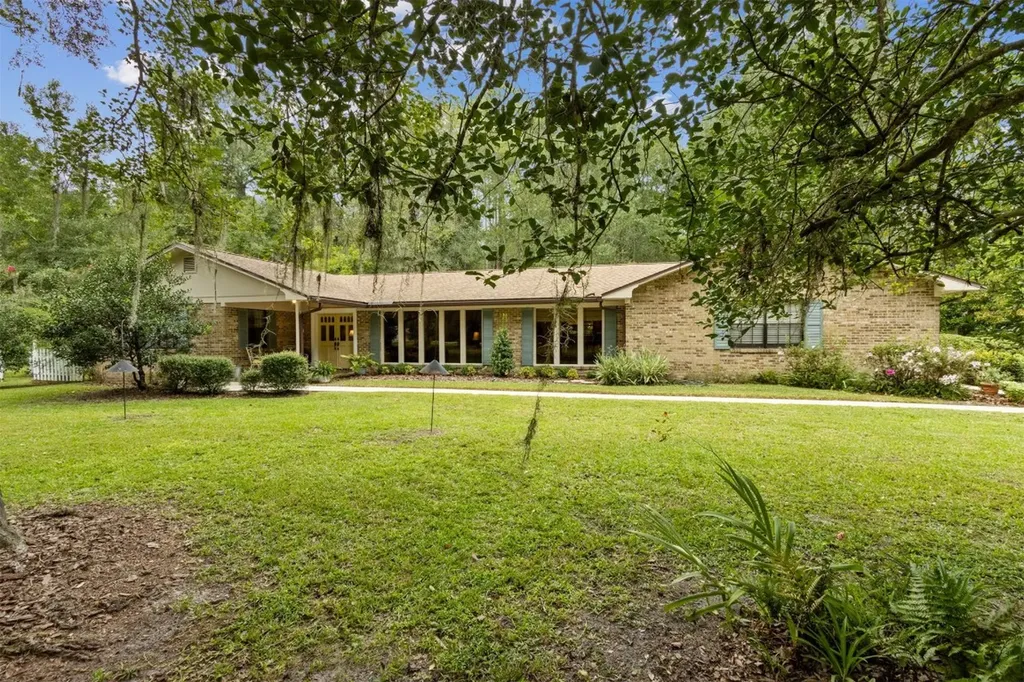 27234 Georgia Street Hilliard FL 32046