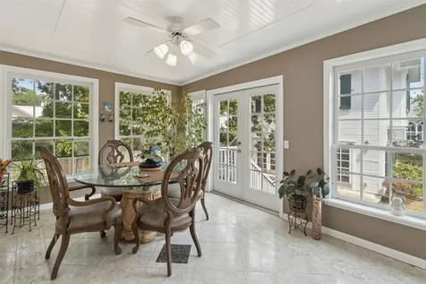 327 S 7 Th Street Fernandina Beach FL 32024