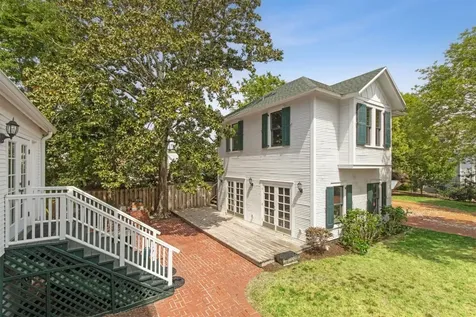 327 S 7 Th Street Fernandina Beach FL 32024