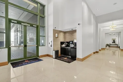 1431 Riverplace Boulevard Jacksonville FL 32207
