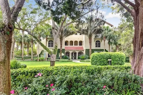 5023 First Coast Highway Fernandina Beach FL 32034