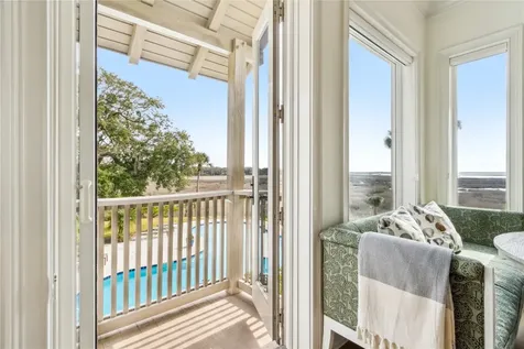 5023 First Coast Highway Fernandina Beach FL 32034