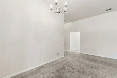 9520 Fraser Fir Court Jacksonville FL 32208